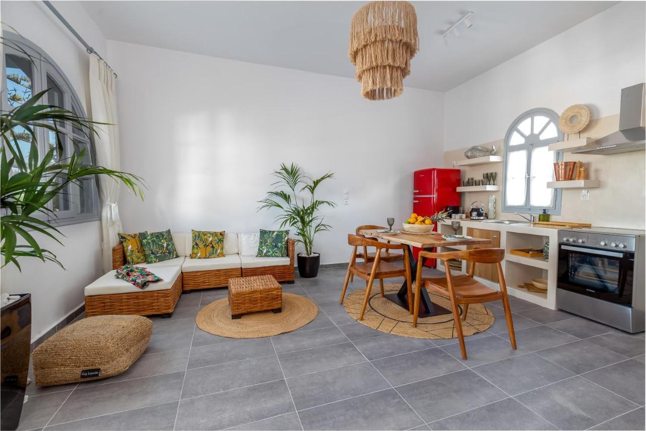 Divino Suites (Adults Only) Fira  Exterior foto